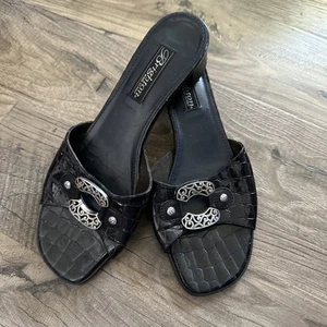Brighton Shoes Women’s Size 8.5 Black Croc Embossed Leather Slides Heels Sandals - Picture 1 of 6