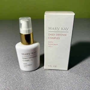 MARY KAY DAILY DEFENSE COMPLEX 1oz. #3752. SPF4 Expd. DISCONTINUED RARE - Picture 1 of 3