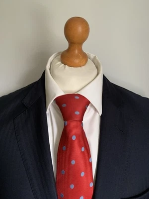 Mens LUXURY HACKETT (LONDON) WOOL SUIT In NAVY HERRINGBONE 42R *V.G.C* - Image 1 of 4