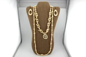 LOT 3- Carved Bovine Bone Necklaces & Earrings, Camel, Flower, Beads, Geometric - Bild 1 von 7