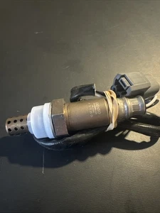 Sensor de oxígeno O2 Denso para Honda Civic 2001-2005 1,7 L Eng. Código D17A7 UPSTREAM - Imagen 1 de 3