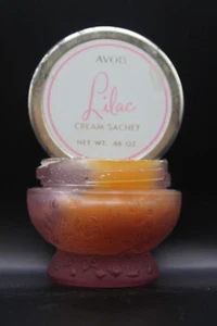 AVON FLIEDER CREME BEUTEL NETZ NEU MIT ETIKETT 0,66 Unzen gebraucht - Bild 1 von 3