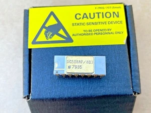 Vishay Siliconix 16 Pin Linear Microcircuit Type DG508AP/883 - Picture 1 of 2