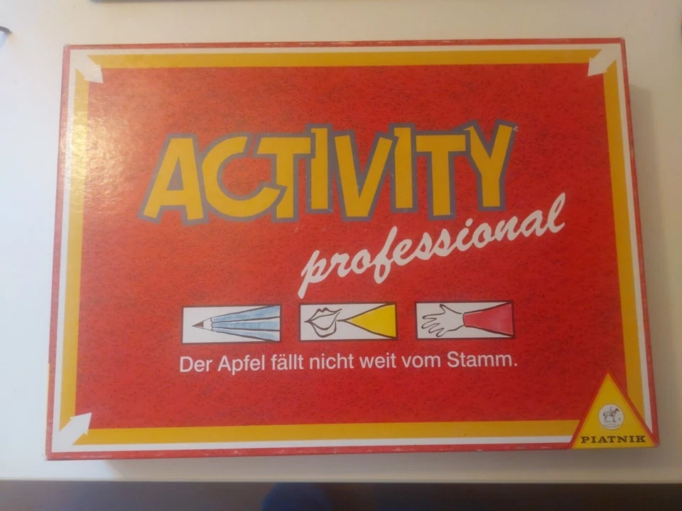 Activity Professional Brettspiel von Platnik Retro-1996 Familienspiel - Bild 1 von 1
