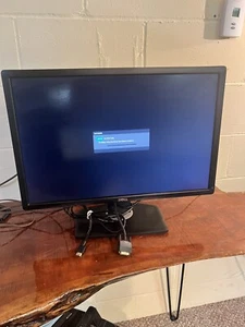 Dell UltraSharp U2412Mb 24" Widescreen LED Monitor 1920x1200 Grade A DisplayPort - Picture 1 of 7
