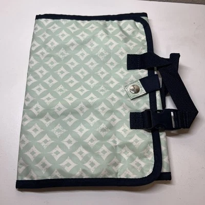 Thirty One Shine On Travel Organizer Sparkling Squares Pattern - Image 1 of 4