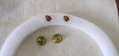 Pair of Enameled Scatter Pins Ladybugs 1/4" Pin Back - Image 1 of 4