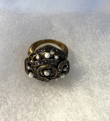 Heidi Daus  Gold-Tone Cocktail Ring With Faux Pearls & Rhinestones Size 7 Vintag - Image 1 of 4