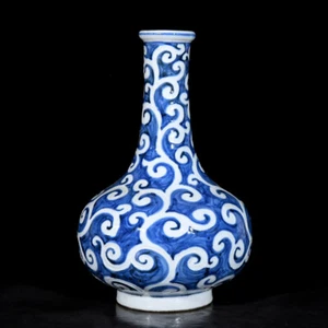 Jarrón de flores de porcelana azul blanco pintura hecha a mano arte coleccionable raro - Imagen 1 de 9