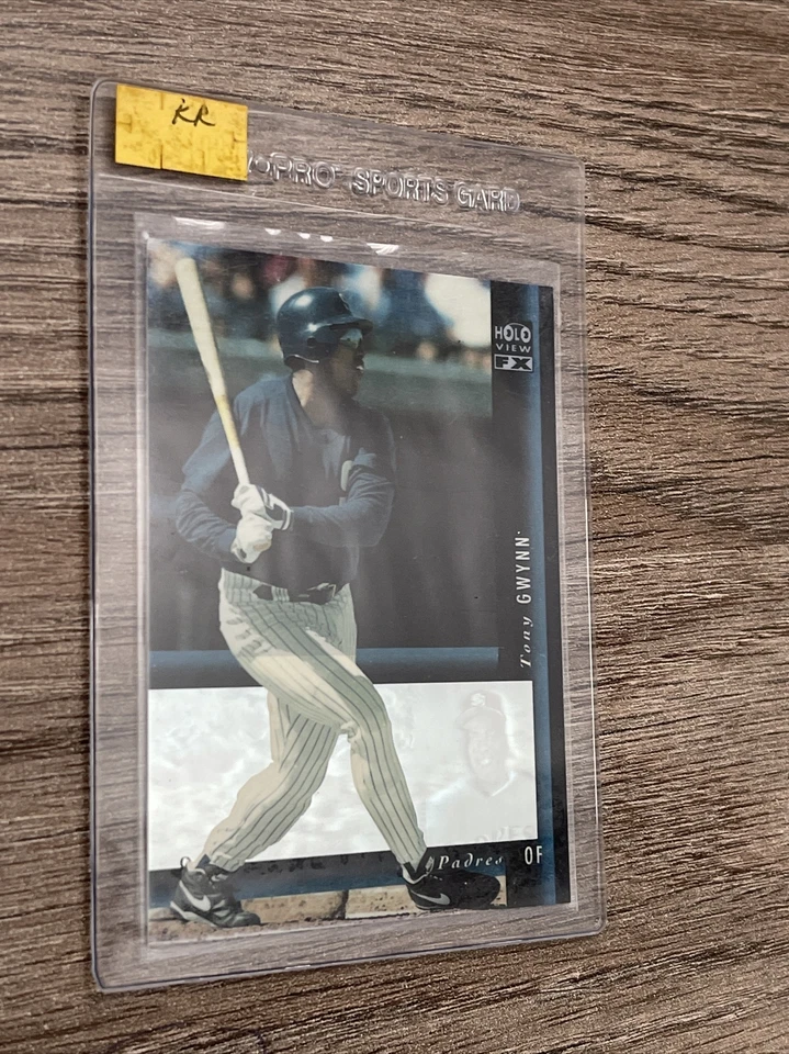 1994 SP Holoviews #13 Tony Gwynn - Image 1 of 1
