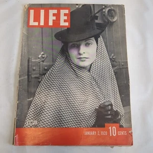 1939-LIFE- VINTAGE Era Of The Wimple- Jan 2 - Bild 1 von 14
