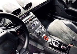 Cubierta envolvente de consola central de fibra de carbono para Lamborghini Huracan LP610 LP580 - Imagen 1 de 7