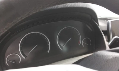 X5 OE 2018 velocímetro calibre clúster 82 k millas BMW Foto 1 de 4