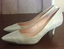 enzo angiolini kailee