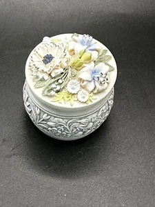 Handcast Trinket Ring Box Floral Design - Picture 1 of 6
