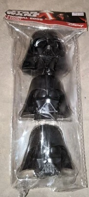 Huevos contenedor de golosinas figurativas Star Wars Darth Vader, 1 paquete de 3 Foto 1 de 3