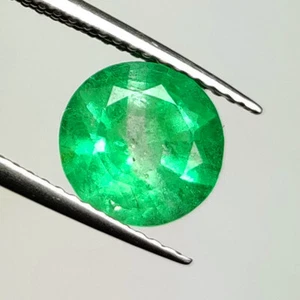 Certified 2.25 CT - Natural Zambian Emerald Round Cut VS-2 Top Luster - 6748 - Picture 1 of 2