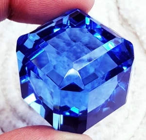 Brasilianischer Blautopas Würfel 140 bis 150 kt lose Edelsteine mit Zertifikat - Bild 1 von 8