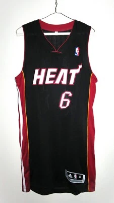 Camiseta Adidas Auténtica Miami Heat LeBron James Rev 30 Revolution Negra 40 M Foto 1 de 4