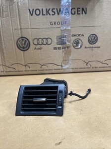 AUDI A4 B7 04-08 FRONT PASSENGER LEFT SIDE HEATER AIR VENT 8E0820901F - Picture 1 of 4