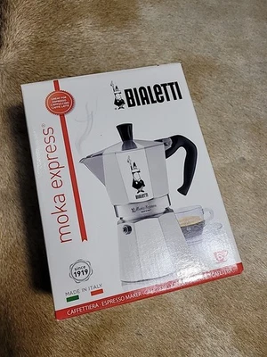 Bialetti Moka Express 6 杯炉灶咖啡机 - 银色 - 全新 — 第 1/4 张图片