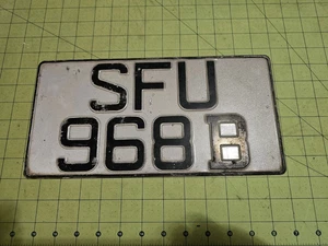 SINGAPORE CAR LICENSE PLATE FOREIGN malaysia number japanese yellow chinese - Picture 1 of 2