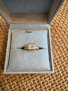 18ct white gold one carat princess cut diamond ring Size J - Picture 1 of 4