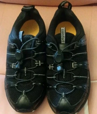 Dr. Comfort Refresh Diabetic Athletic Shoes Size 7.5 W Refresh - Image 1 of 4