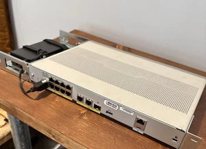 Cisco C1111-8P Integrated Services Router 1Gbps with Original PSU - Photo 1/8