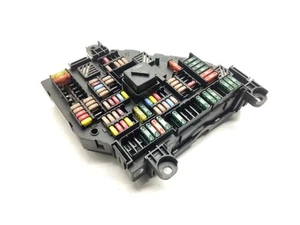 915132203 FUSE BOX UNIT / 2671070 FOR BMW 7 F01, F02, F03, F04 730 D - Picture 1 of 10