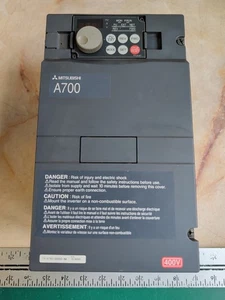 INVERSOR MITSUBISHI FR-A740-00060-NA 3PH 380/480V - Imagen 1 de 6