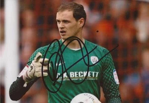 BARSNLEY: DAVID BUTTON SIGNED 6x4 PORTRAIT PHOTO+COA - Picture 1 of 1