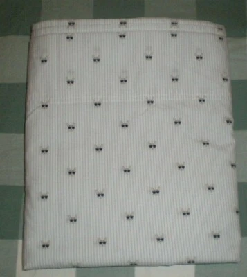 Tommy Hilfiger Queen Flat Sheet FRENCH BULLDOG Sunglasses Blue Oxford Stripe - Image 1 of 4