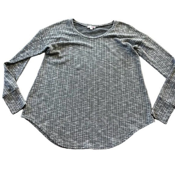 Anthropologie LNA Womens Grey Knit Rounded Hem Long Sleeve Size Medium - Image 1 of 4