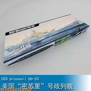 Trumpeter Models 03705 1:200 USS Missouri BB63 Big Mo Battleship model kit - Picture 1 of 11