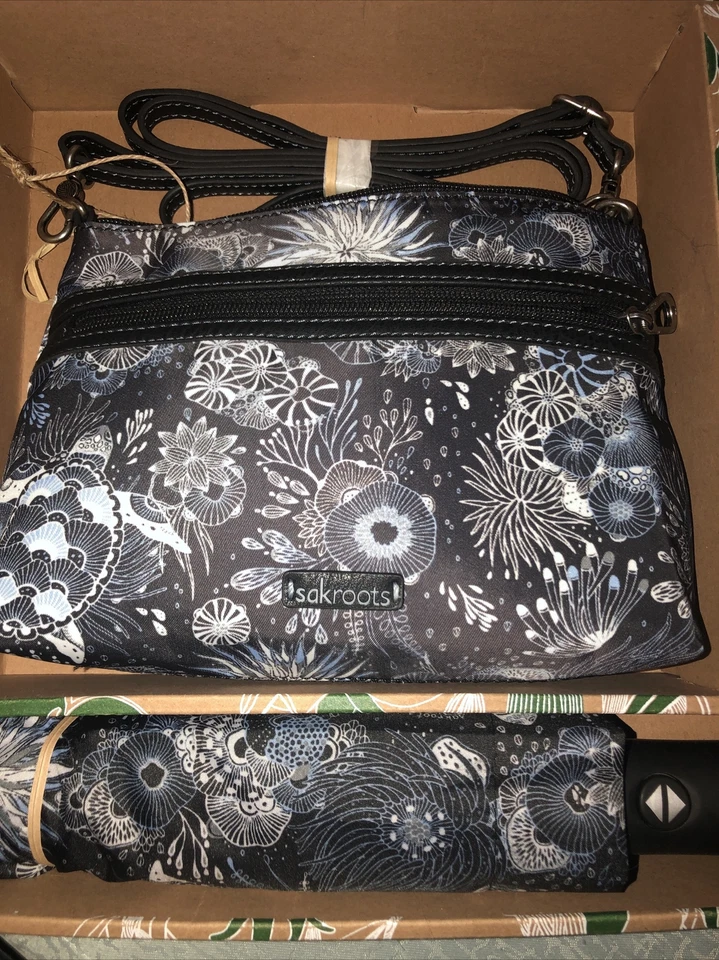 Sakroots Gift Set Campus Mini Crossbody & Umbrella