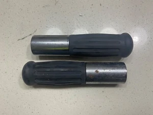 Harley Davidson OEM chrome throttle spirals push type rubber grips and end screw - Bild 1 von 3