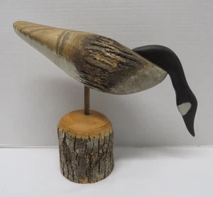 Kanadische Gans Holzschnitzerei Köder Baumstumpf signiert Chris Boone 2016 - Bild 1 von 14