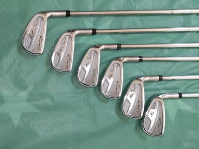 Cobra KING PRO CB Irons #5-9,Pw(6Clubs)/Dynamic Gold S200/Flex:Stiff - Image 1 of 4