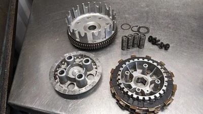 YAMAHA XS250 EMBRAGUE MONTAJE CESTA PLACAS PRESIÓN XS 250 1U5 XS400 #E Foto 1 de 4