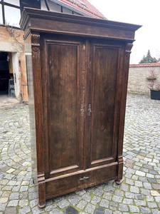 1/6/125 Kleiderschrank Wäscheschrank 2-türig Nußbaum ?  Gründerzeit um 1890 - Bild 1 von 14