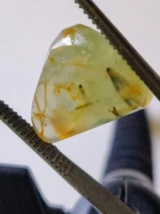 Grossular Mali Granat 18,27 Karat  Cabochon 18x16x11 mm   Edelsteine  NR. 1  - Imagen 1 de 9