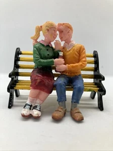 Couple On A Park Bench People Lovers - Picture 1 of 6