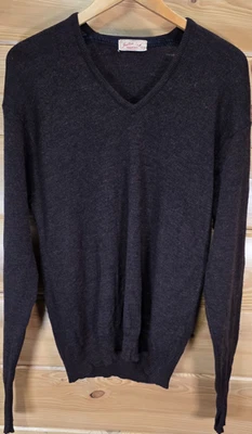 VTG 50s Jantzen Kharafleece Long Sleeve V Neck Sweater Size 46 (19X27) Brown - Image 1 of 4