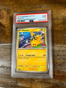 POKEMON 2024 SVP En Promo Campionati del Mondo PIKACHU #190 PSA 9 come nuovo RARO - Foto 1 di 2