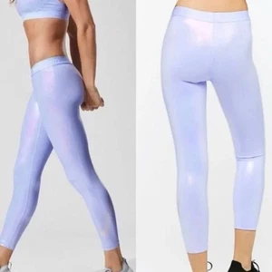 NWT Nike Dri-FIT Women’s Small Blue Iridescent Leggings Athletic Comfort - Picture 1 of 4