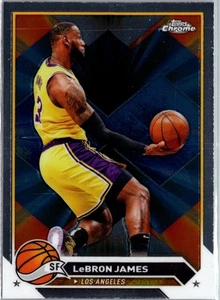 2023-24 Topps Chrome #23 LeBron James Refractors - Picture 1 of 2