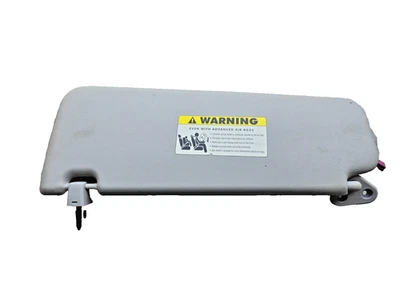 06-11 BMW E90 E92 325I 328I 330I 335I Parasol delantero derecho lado pasajero gris Foto 1 de 3