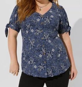 New! Torrid Sz 1 14/16 Fit & Flare Rayon Slub Button Tie Sleeve Top Blue Blouse - Picture 1 of 15