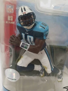 2006 McFarlane Tennessee Titans Vince Young #10 Quarterback Figurine - Picture 1 of 5